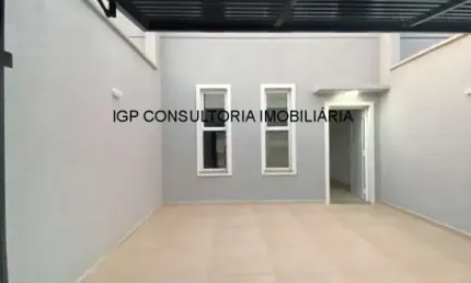 Vende-se casa térrea em Parque Residencial Sabiás, Indaiatuba, SP.