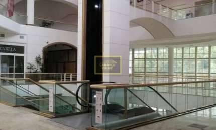 Casa comercial para alugar na Avenida Engenheiro Roberto Zuccolo, 555, Jardim Humaitá, São Paulo