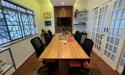 Casa comercial com 9 salas para alugar na Rua Ministro Ferreira Alves, 234, Perdizes, São Paulo
