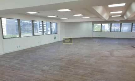 Conjunto comercial para venda ou locação no Brooklin