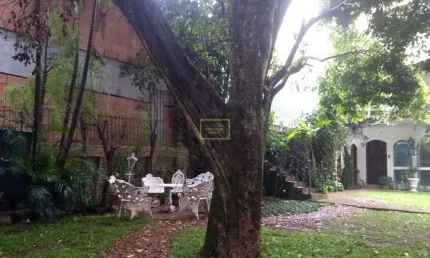 Sala comercial com projeto moderno e aconchegante em pinheiros!