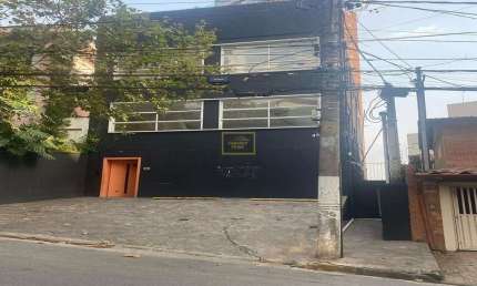 Prédio Comercial com 2 andares para locação no Sumarezinho