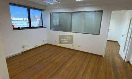 Conjunto comercial para locação ou venda em Pinheiros