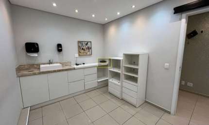 Sala comercial com 3 salas para alugar na Rua Barata Ribeiro, 490, Bela Vista, São Paulo