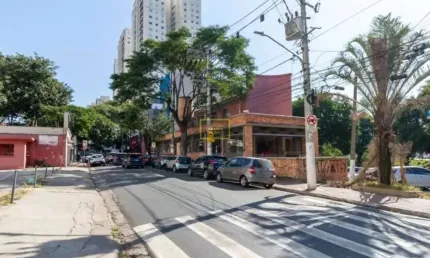 Casa comercial com 2 salas para alugar na Rua Belchior de Azevedo, 231, Vila Leopoldina, São Paulo