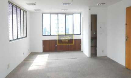 Sala comercial à venda na Rua Vieira de Morais, 420, Campo Belo, São Paulo