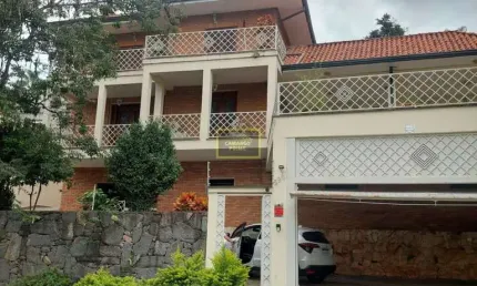 Casa com 4 quartos para alugar na Rua Albertina de Oliveira Godinho, 290, Jardim Guedala, São Paulo