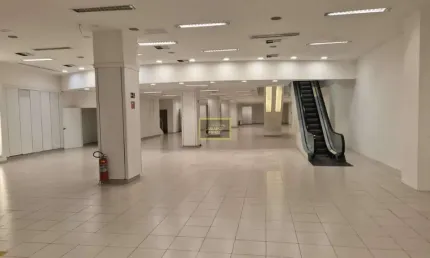 Ponto comercial com 7 salas para alugar na Rua Teodoro Sampaio, 2394, Pinheiros, São Paulo