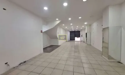 Ponto comercial com 1 sala para alugar na Rua Teodoro Sampaio, 1998, Pinheiros, São Paulo