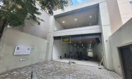 Ponto comercial para alugar na Rua Alves Guimarães, 217, Pinheiros, São Paulo