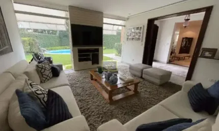 Casa com 4 quartos para alugar na Rua Aramanaí, 282, Vila Madalena, São Paulo