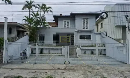 Casa comercial com 13 salas à venda na Rua Brigadeiro Gavião Peixoto, 73, Lapa, São Paulo