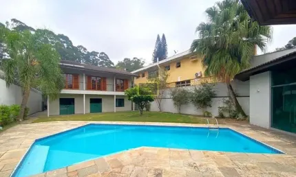 Casa Residencial para Locação no Alto de Pinheiros!