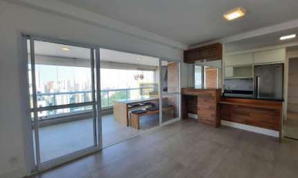Apartamento Com 03 Dormitórios Para Locação no Morumbi