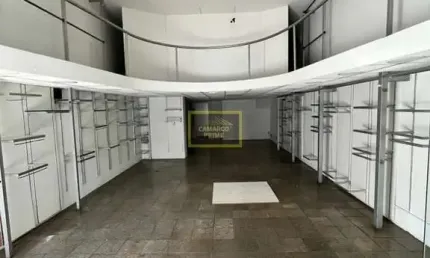 Casa comercial para alugar na Rua Simão Álvares, 351, Pinheiros, São Paulo