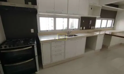 Apartamento com 02 suítes para locação na consolação