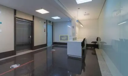 Casa comercial com 4 salas para alugar na Rua Catequese, 227, Butantã, São Paulo