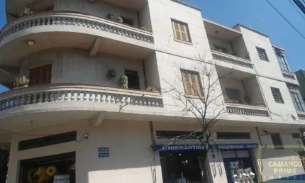 Casa comercial à venda na Avenida Antártica, 575, Água Branca, São Paulo