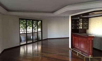 Apartamento com 4 quartos para alugar na Rua Atibaia, 136, Pacaembu, São Paulo