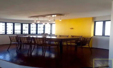 Apartamento Perdizes Nobre em alto Padrão com 230 metros de área útil.