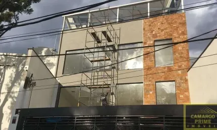Casa comercial para alugar na Rua Henrique Schaumann, 730, Pinheiros, São Paulo