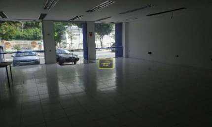 Ótima Loja para locação na Corifeu de Azevedo Marques no Butantã