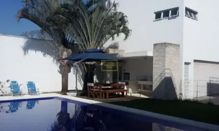 Casa com 3 quartos para alugar na Rua Argentina, 563, Jardim América, São Paulo