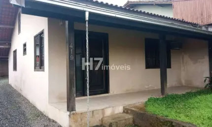 Casa com 2 quartos para alugar no Boehmerwald, Joinville 