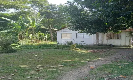 Casa com 2 quartos à venda na AVENIDA HENRIQUE LAGE, 1398, Itapema, Antonina, 3840 m2 por R$ 190.000