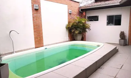 Casa com 3 quartos à venda na RUA DR MELO, 280, Centro, Antonina, 189 m2 por R$ 450.000