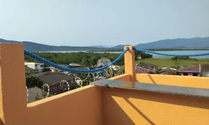 Casa com 3 quartos à venda na Rua Padre Pinto, 178, Graciosa de Cima, Antonina, 150 m2 por R$ 400.000