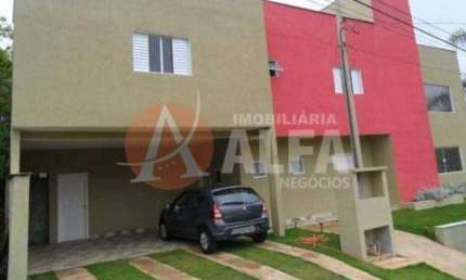 Casa - (V) - 4 Dormitórios - Condomínio Vila Verde - Cotia
