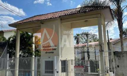 Casa com 2 Dormitórios - Condomínio Residencial Parque das Árvores - Cotia - SP