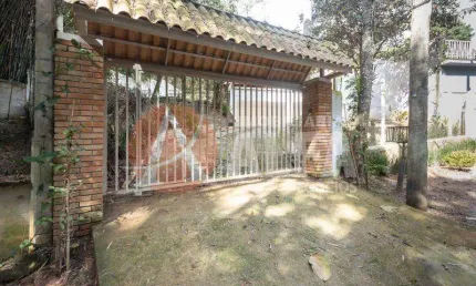 Casa com 3 Dormitórios - Condomínio Carneiro Viana - Pitas - Cotia/SP