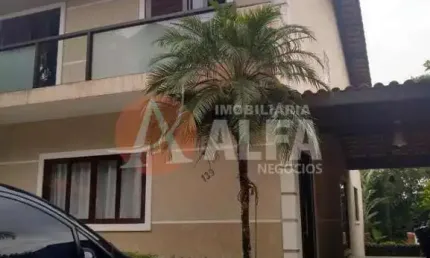 Casa-3 Dormitórios-Condomínio Vila verde Transurb-Cotia SP