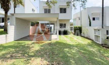 Casa com 3 Suítes - Condomínio vila Cambará - Jardim Pioneira Cotia – SP