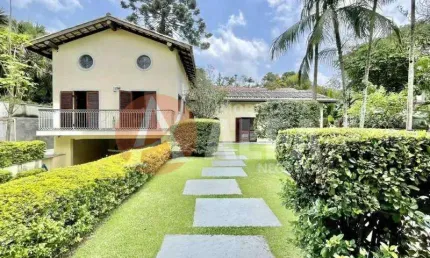 Casa com 4 Dormitórios - Miolo da Granja - Chácara Eliana - Cotia/SP