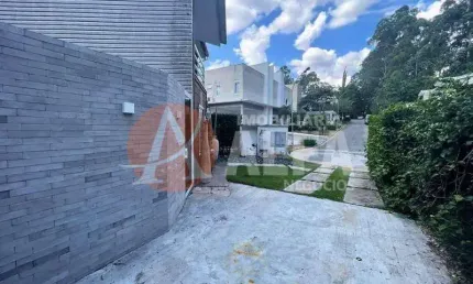 Linda casa 03 suítes - cond. jardim das paineiras- ótima localização e segurança! rua do shopping granja viana! - 03  suítes - condominio paysage clair - granja viana - sp-