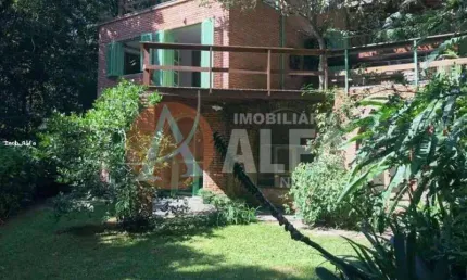 Casa Loft e Estúdio - 3 Dormitórios - Taboleiro Verde - Cotia/SP