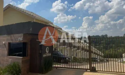 Casa com 2 Dormitórios - Condomínio Residencial Ilha de Malta -  Chácara Ondas Verdes - Cotia/SP