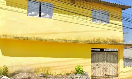 Casa com  cozinha industrial e galpão  200m2  km30 - jardim barro branco - cotia / sp