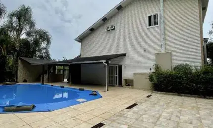 Linda Casa com 04 Suítes - Residencial Jardim das Paineiras - Granja Viana - Cotia/SP