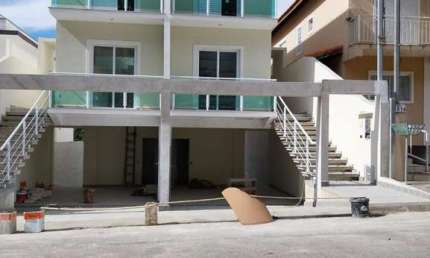 Sobrado novo com 03 dormitórios - Residencial Villa D&amp;#039;este - Rio das Pedras - Cotia/SP