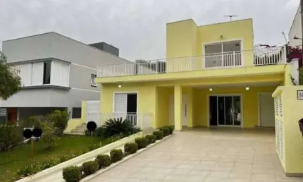 Casa com 03 dormitórios - Condomínio Vila Rica - Vargem Grande Paulista / SP