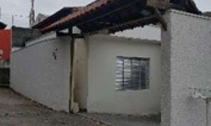 CASA COM 03 DORMITÓRIOS - JARDIM ELIANE - COTIA / SP