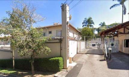 LINDA CASA 03 QUARTOS  - CONDOMÍNIO  VALE DOS IPÊS - COTIA /SP