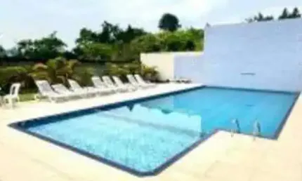 Casa com 2 quartos - quinta de santa anna - cotia/sp