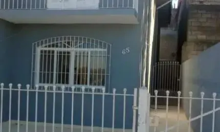 Casa com 3 quartos para alugar na Rua Engenheiro Araripe, Jardim Eliane, Cotia