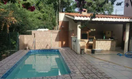 Casa com 05 Quartos - Condomínio Villa Rica - Vargem Grande Paulista/SP
