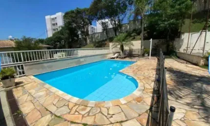 Casa com 03 quartos - condominio vale dos ipês - cotia/sp